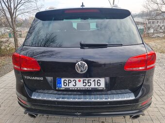 VW TOUAREG 3.0 TDI 180 KW 4X4 2014 SERVISOVANÉ - 7