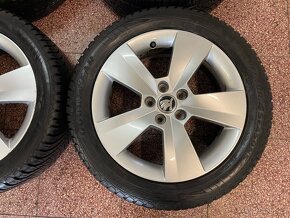 Originalní ALU kola Škoda 5x100 r16 zimní pneu 7mm - 7