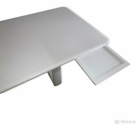 ROSENTHAL bílý psací stůl, jasan - masiv, PC 120 tis. Kč - 7