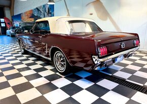 1965 Ford Mustang Cabriolet - 7