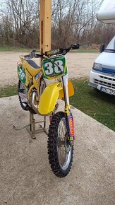 Suzuki RM 250 - 7