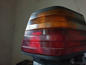 W124 hella origo.nove zadni svetla 2000kč a blinkr 1300kč - 7