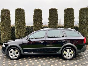 Škoda Octavia Combi Scout 4×4 - 2.0TDi 103Kw 140Ps. +Xenon. - 7