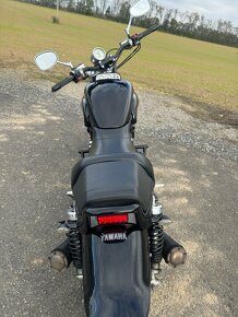 Yamaha Vmax 1200 - 7