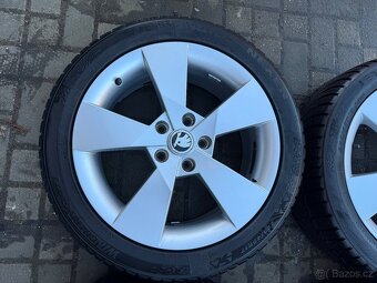 ORIGINÁL Alu Škoda DENOM R17, 5x112 - ZIMNÍ PNEU - 7