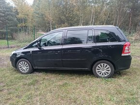 Opel Zafira 1.8 benzín 7 míst  135tis km - 7