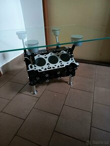 Konferenční stolek z bloku motoru V6 Jaguar - 7