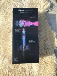 Prodám nový fén na vlasy Dyson Supersonic™ HD08 - 7