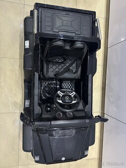 Elektrické autíčko Mercedes-Benz AMG G63 6x6 - 7