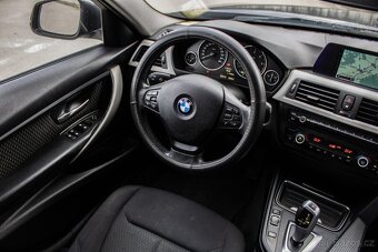 BMW Rad3 Touring 320d xDrive A/T - 7