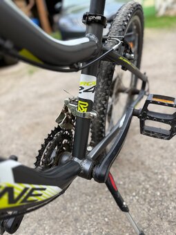 Rock Machine surge 24 - 7