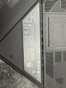 Asus ROG Strix G16 i5 13450HX 16GB RTX 4060 - 7