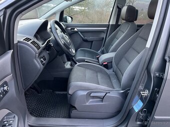 Prodám Vw Touran 2,0tdi 103kw, Comfortline, 7 míst, Panorama - 7