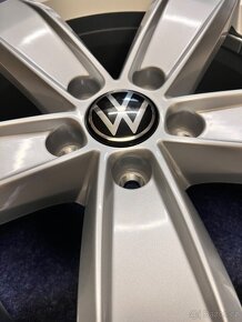 5x112 R17 originál alu disky Volkswagen Tiguan ET38 - 7