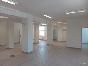 Pronájem, obchodní prostor 160 m2, Mariánské Lázně, ul. Tepe - 7