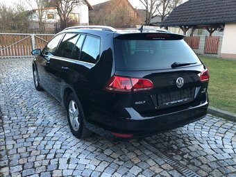 Volkswagen Golf VII komb 1,6 TDI 77 KW DSG Highline Panorama - 7