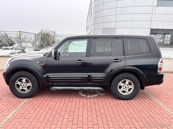 Mitsubishi Pajero - 7