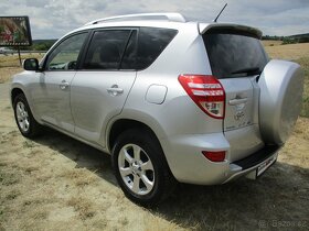 Toyota RAV4 2.2D-4D 4x4 110kW 99 TKM  TOP STAV - 7