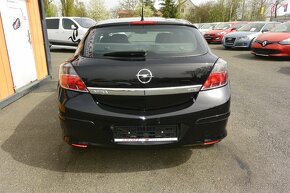 PRODÁM Opel Astra 1.6i16v GTC 85kW POUZE 50tis km - 7