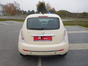 Lancia YPSILON 1.4i, 57 kW, Aut.Klima, TOP Výbava - 7