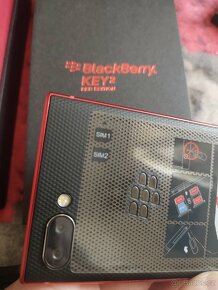 BlackBerry key2 RED EDITION 6/128 DUÁL SIM NOVÝ - 7