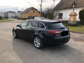 Opel insignia - 7