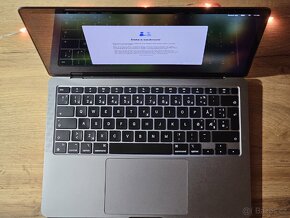 Apple MacBook Air (13", M1, 2020) - 7