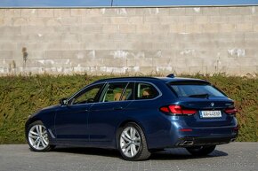 BMW Rad 5 Touring 530d mHEV xDrive A/T možný odpočet DPH - 7