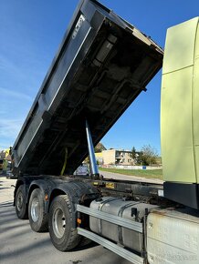 Volvo FMX 500 euro6, skĺapač S2, 8x4 - 7