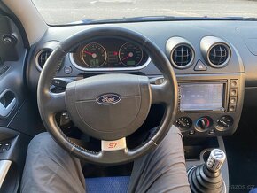 Ford Fiesta ST150 - 7