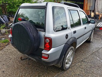 rozprodam land rover freelander 2 2,2 td4 4x4 2010 118kw 2,0 - 7