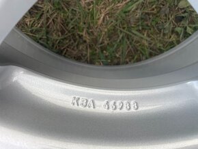 16" ALU kola – 5x120 R16 BMW (VW, MINI, OPEL)Krásné pneu - 7