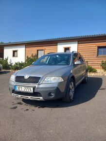 Škoda Octavia 2 scout - 7