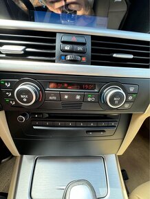 BMW e91 320d LCI automat - 7