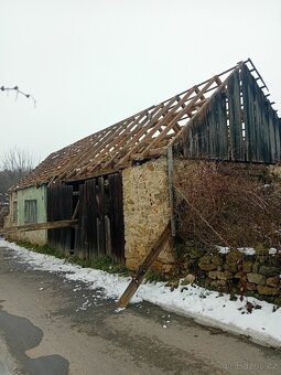 Staré trámy demontáž a rozebrani starých objektů - 7