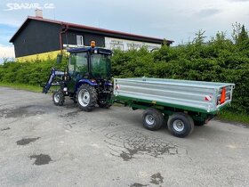 Vlek za traktor sklápěcí 2,5t má SPZ i TP - 7