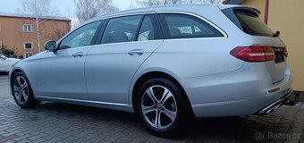 MB E220d W213 4Matic kombi panorama Webasto tažné +DPH - 7