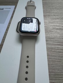 Apple watch 8 GPS+Cellular 45 mm hvězdně bílé - 7