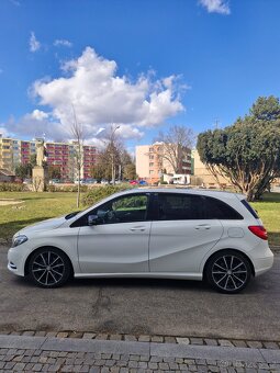 Mercedes-Benz b class - 7