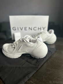 GIVENCHY - originál - 7