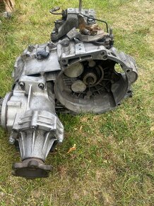 Motor 1.9 TDI 85kw typ AUY ,6ti kvalit převodovka  4x4 - 7