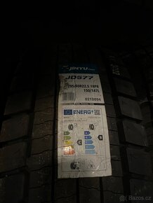 Pneu 295/60 R22.5 - 7