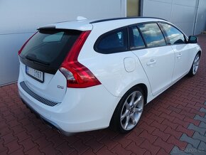 VOLVO V60 D5-228PS R-DESIGN PRAVIDELNÝ SERVIS - 7