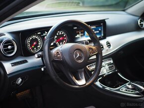 Mercedes-Benz E400 sedan 4Matic 2018 - 7