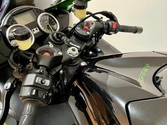 ZZR1400 původ ČR, pouze 27tis, jako nová - 7