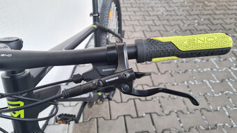 Rock Machine Manhattan 70, Shimano Altus, hydr. brzdy,Rám XL - 7