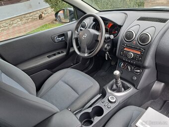 Nissan Qashqai 2.0i 104kw 4x4 - 7