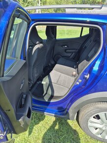 Dacia Sandero Stepway 1.0 - 7