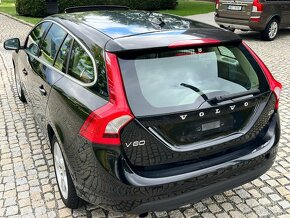 Volvo V60 2.0D 120KW AUTOMAT SENZORY - 7