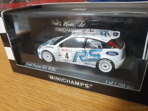 Kovové modely FORD FOCUS 1:43/ KRÁSNÝ STAV - 7